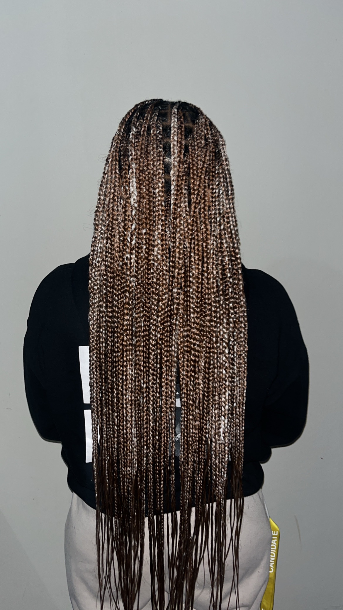 T’S mobile salon — Medium Knotless braids